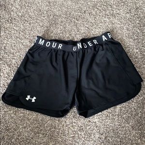 Under Armour shorts!!